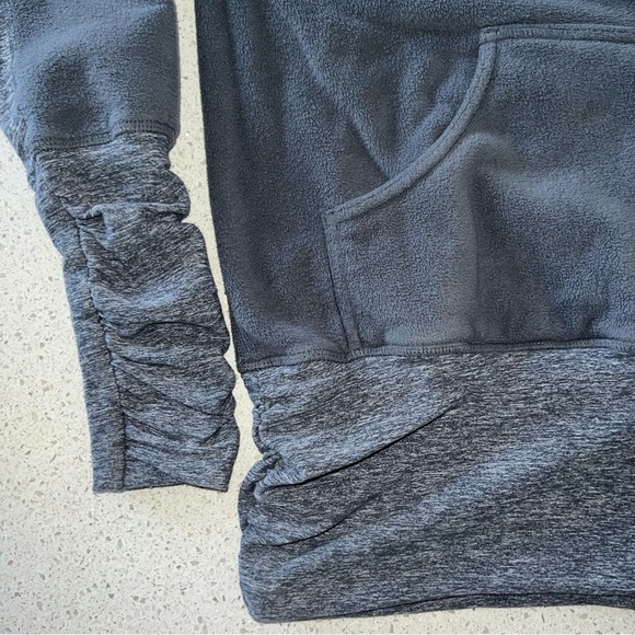 lululemon don’t hurry be happy pullover - Picture 7 of 14